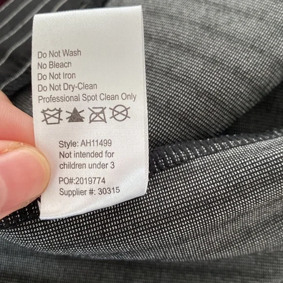 Vintage 90s Stripped Capris - Picture 6 of 10